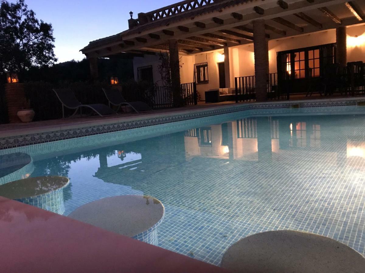Periana Villa Zahar מראה חיצוני תמונה